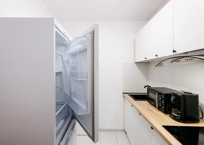 Premium Skyline With Free Parking & Panoramic View Daire Bükreş
